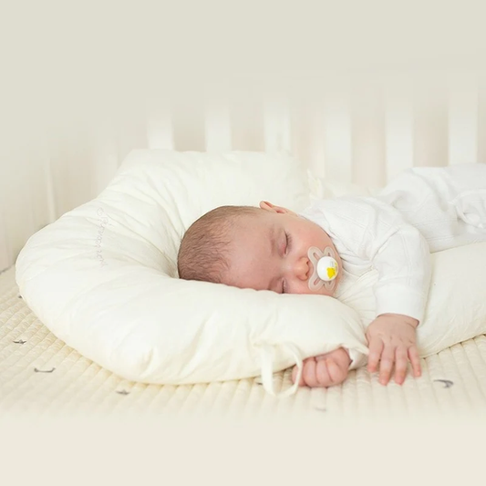 Babykussen Ergonomisch | Hypoallergeen Hoofdkussen voor Baby | Geschikt van 0 tot 2 Jaar