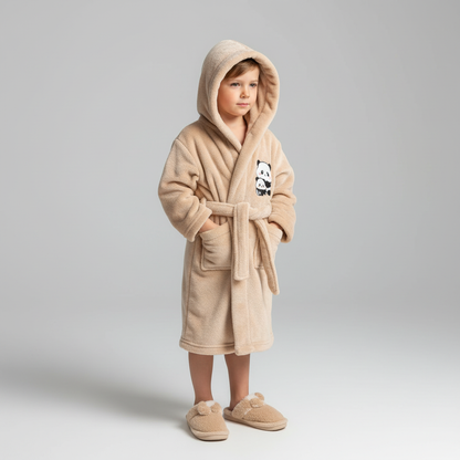 Beige kinderbadjas met panda applicatie op de borst en capuchon