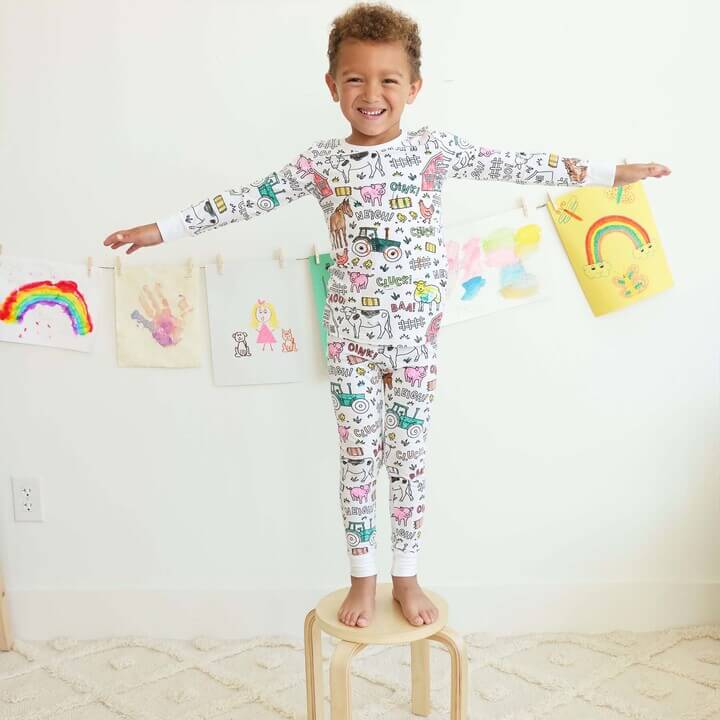 Kinderpyjama om in te Kleuren | Wasbaar Ontwerp met Optionele Textielstiften | Maat 3 tot 8 Jaar